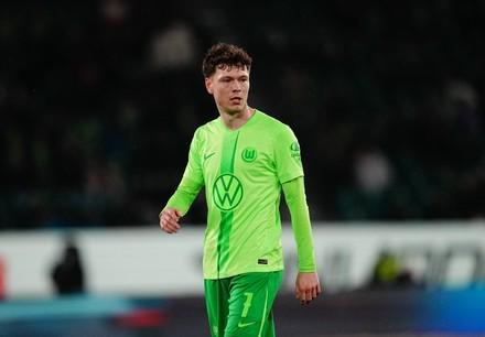 开云体育在线软件-记者：谈判取得进展，流浪者要租借狼堡边锋斯科夫-奥尔森